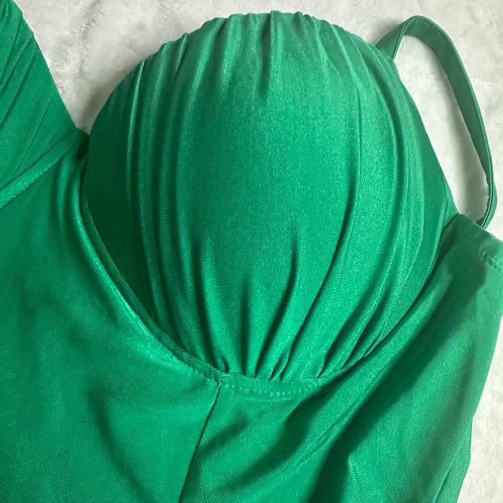 Emerald Green One Piece Bodysuit / Swimsuit – Size 2X – Worn Once - Picture 4 of 4